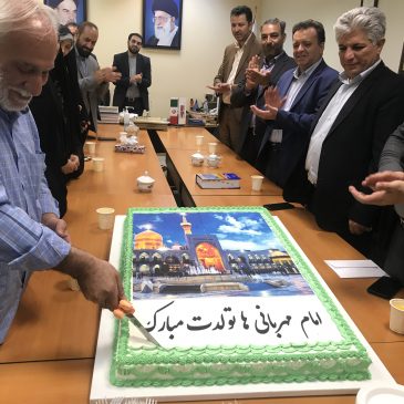 برگزاری جشن میلاد امام رضا(ع) و آغاز دهه کرامت با حضور خانواده شهدا